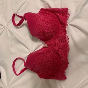 Victoria’s Secret Body by Victoria Demi balconette